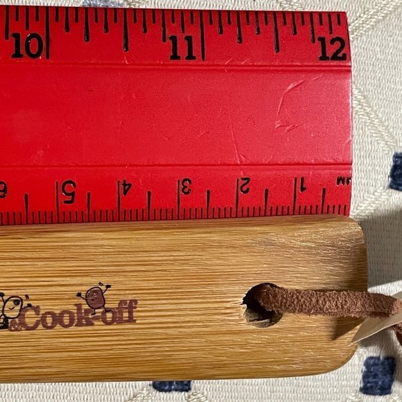 COLLECTIBLE Wooden Cowpea Festival 2015 Cook-off 12-inch forks - Picture 2 of 5